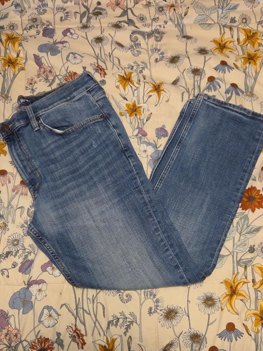 Goodfellow & Co Men's Light Blue Bootcut Jeans